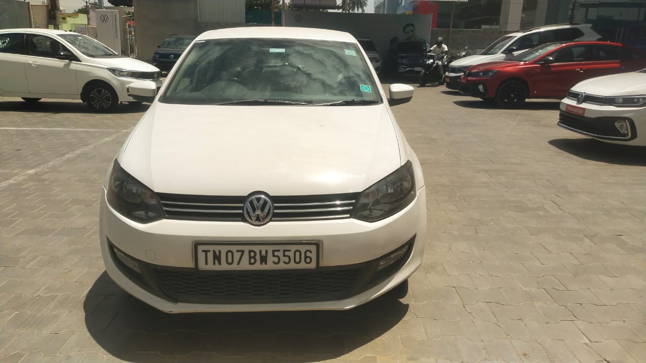 Volkswagen Polo(2012-2014) Highline 1.2l P